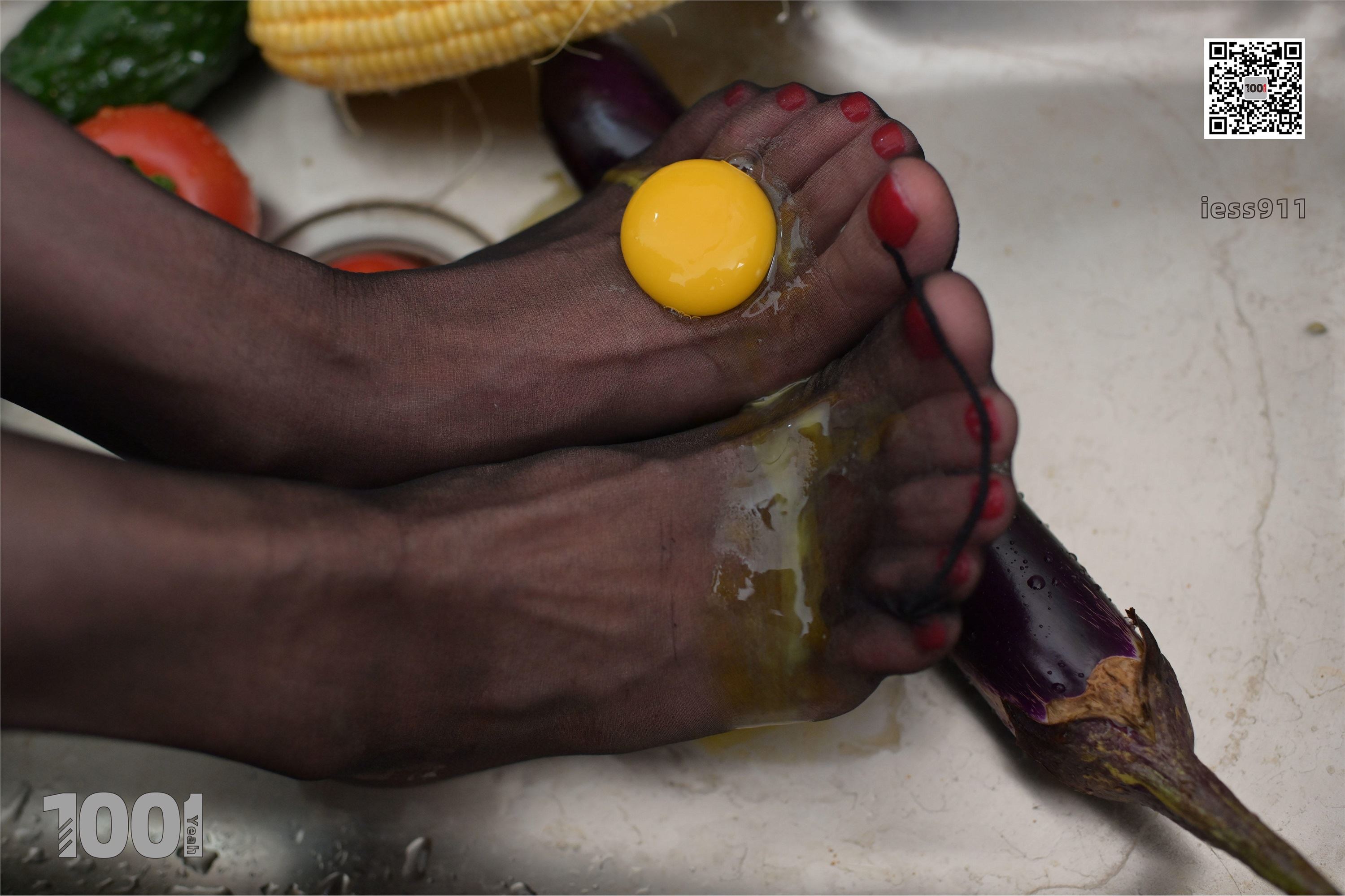 IESS异思趣向  一千零一夜 模特：Lucy《厨房里的妻子2》